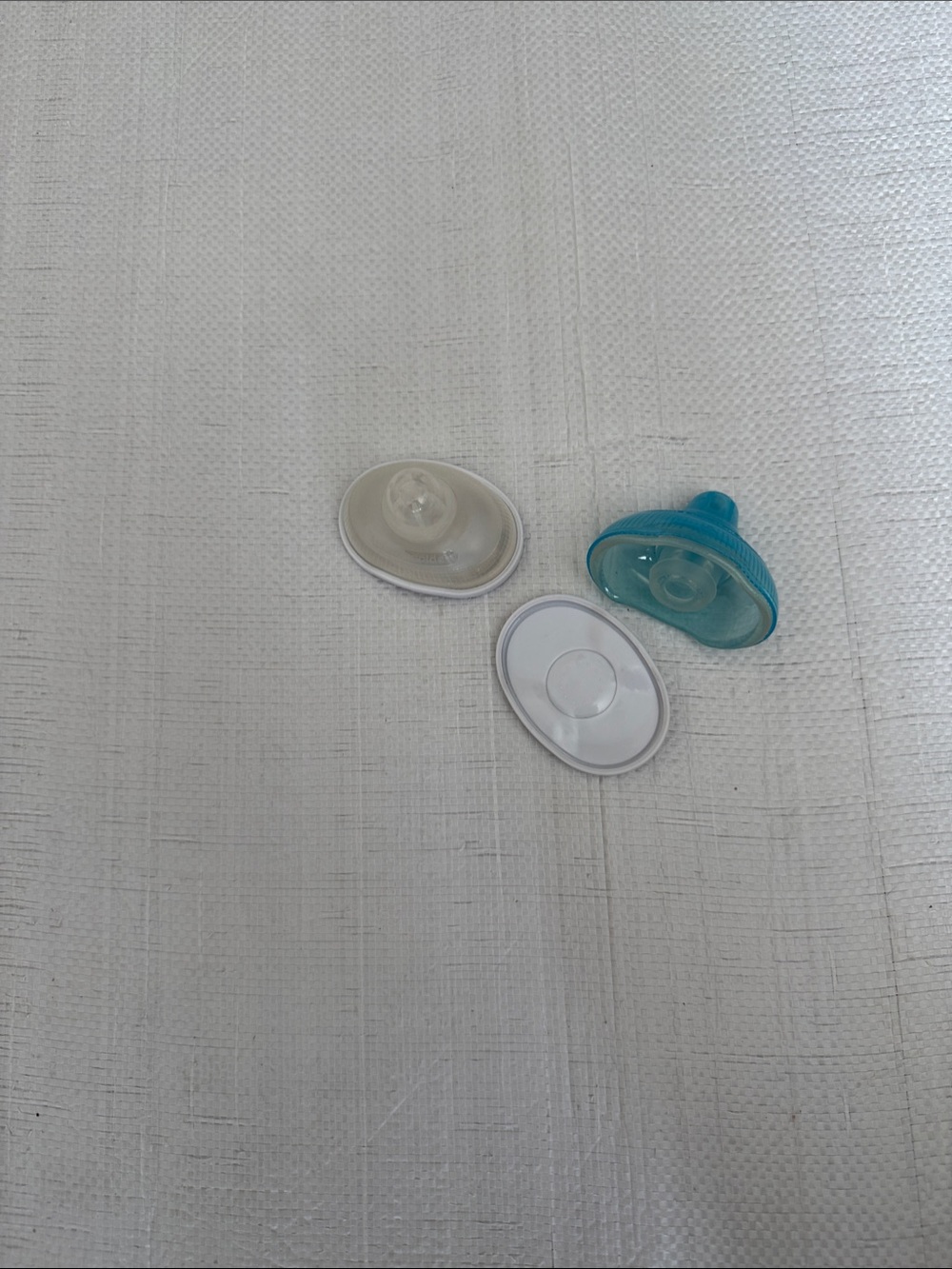 Chilling Gentle Silicone Pacifier Teats - Clear and Blue